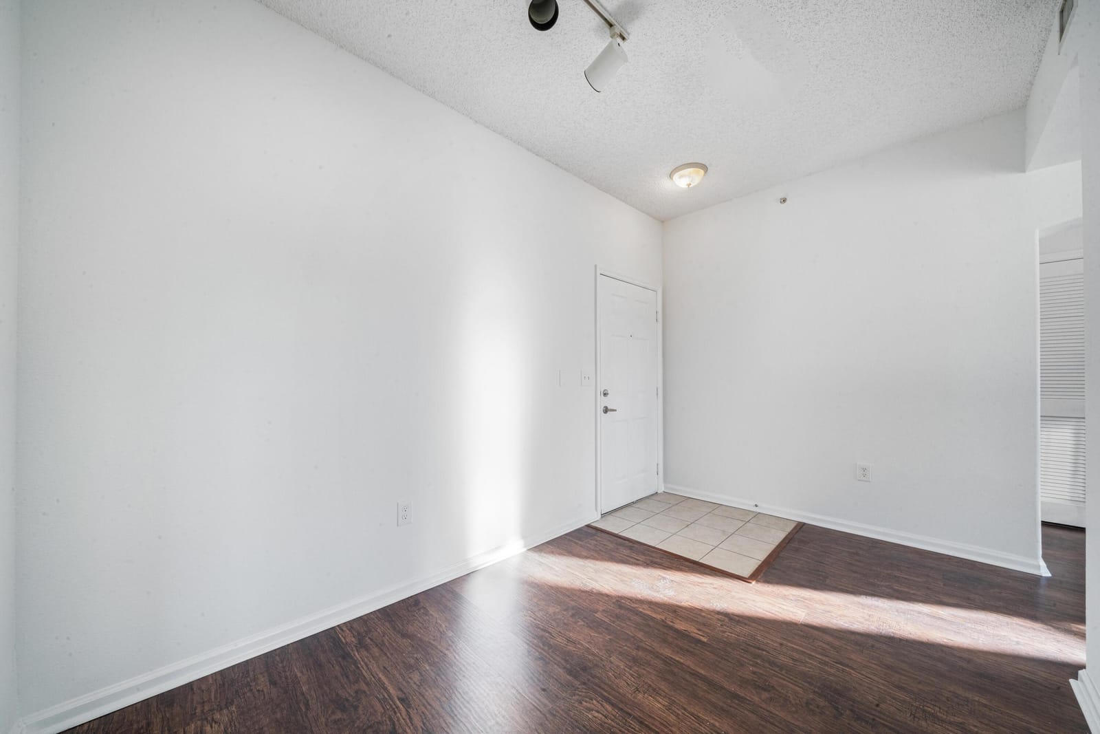 533 NE 3RD Avenue 541, Fort Lauderdale, FL 33301 photo 18