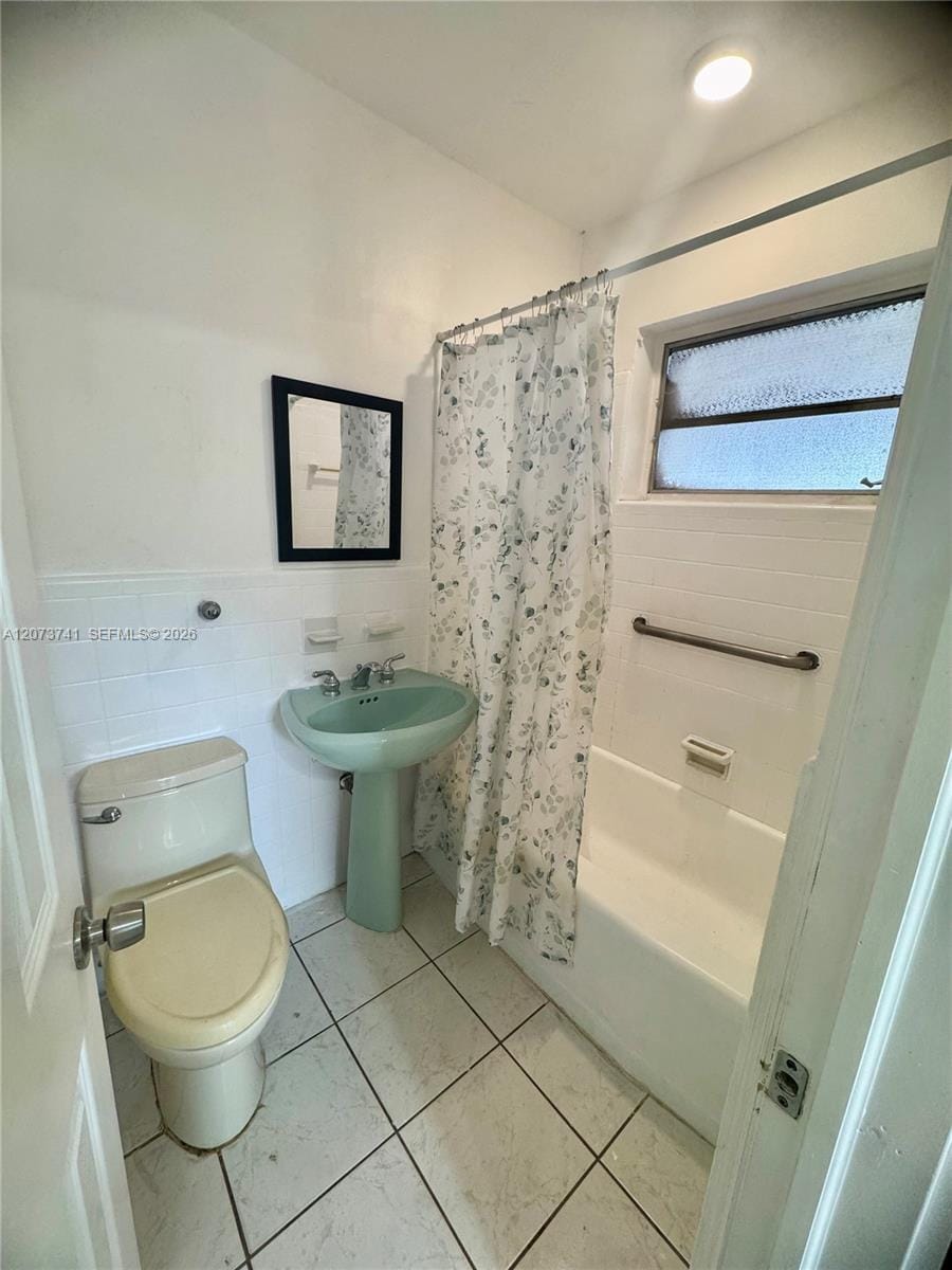 681 W 55th Place, Hialeah, FL 33012 photo 21