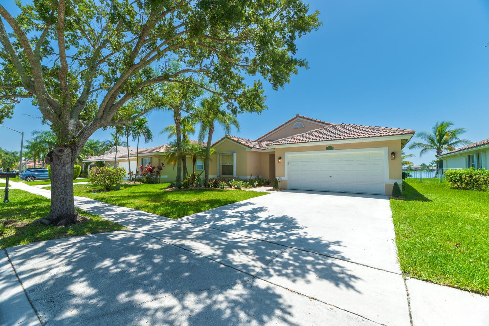 19200 NW 24TH Court — photo 2