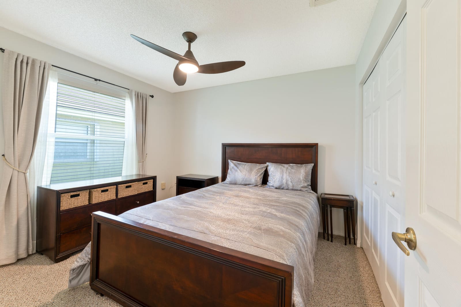 19200 NW 24TH Court, Pembroke Pines, FL 33029 photo 19