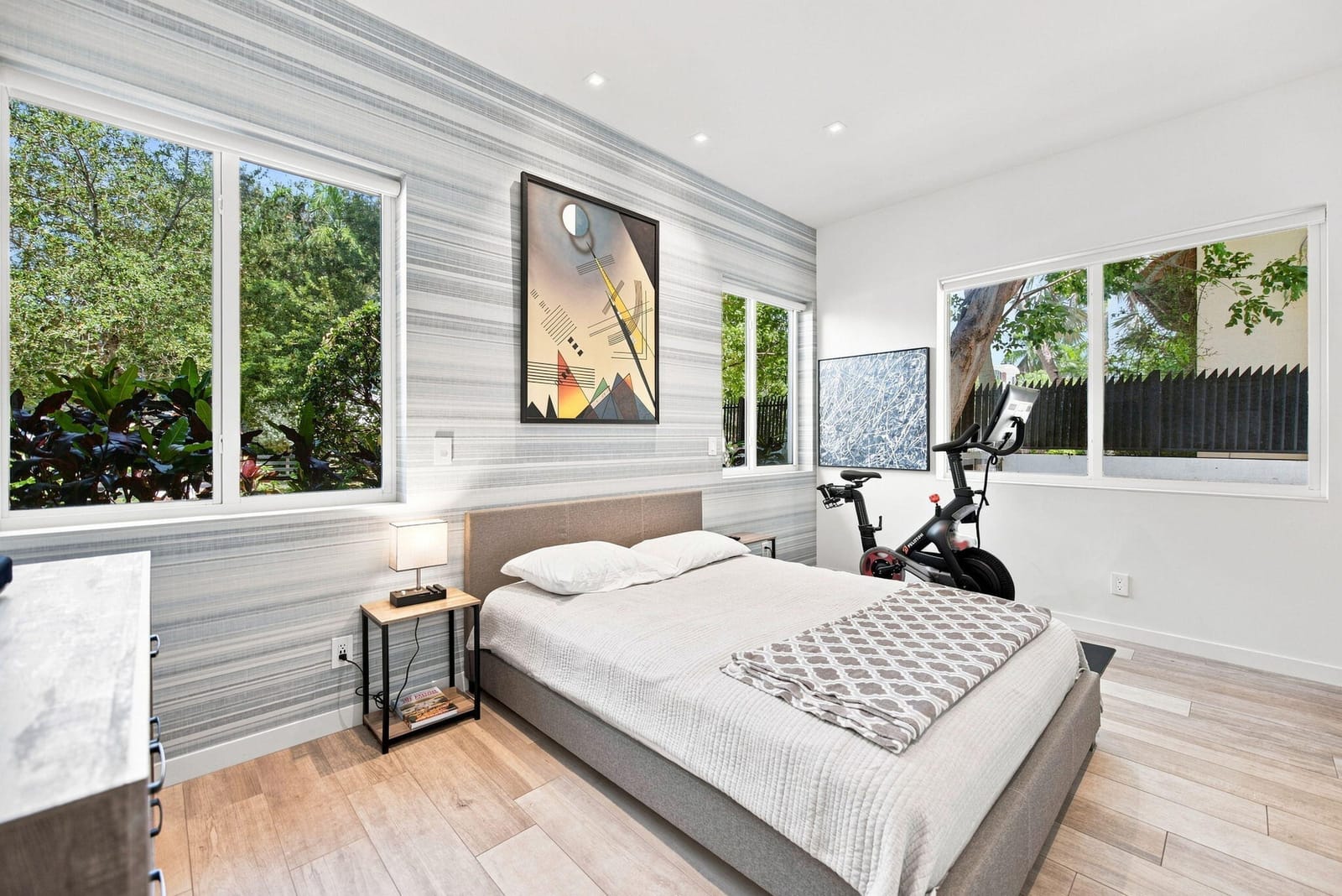 121 S GORDON Road, Fort Lauderdale, FL 33301 photo 18