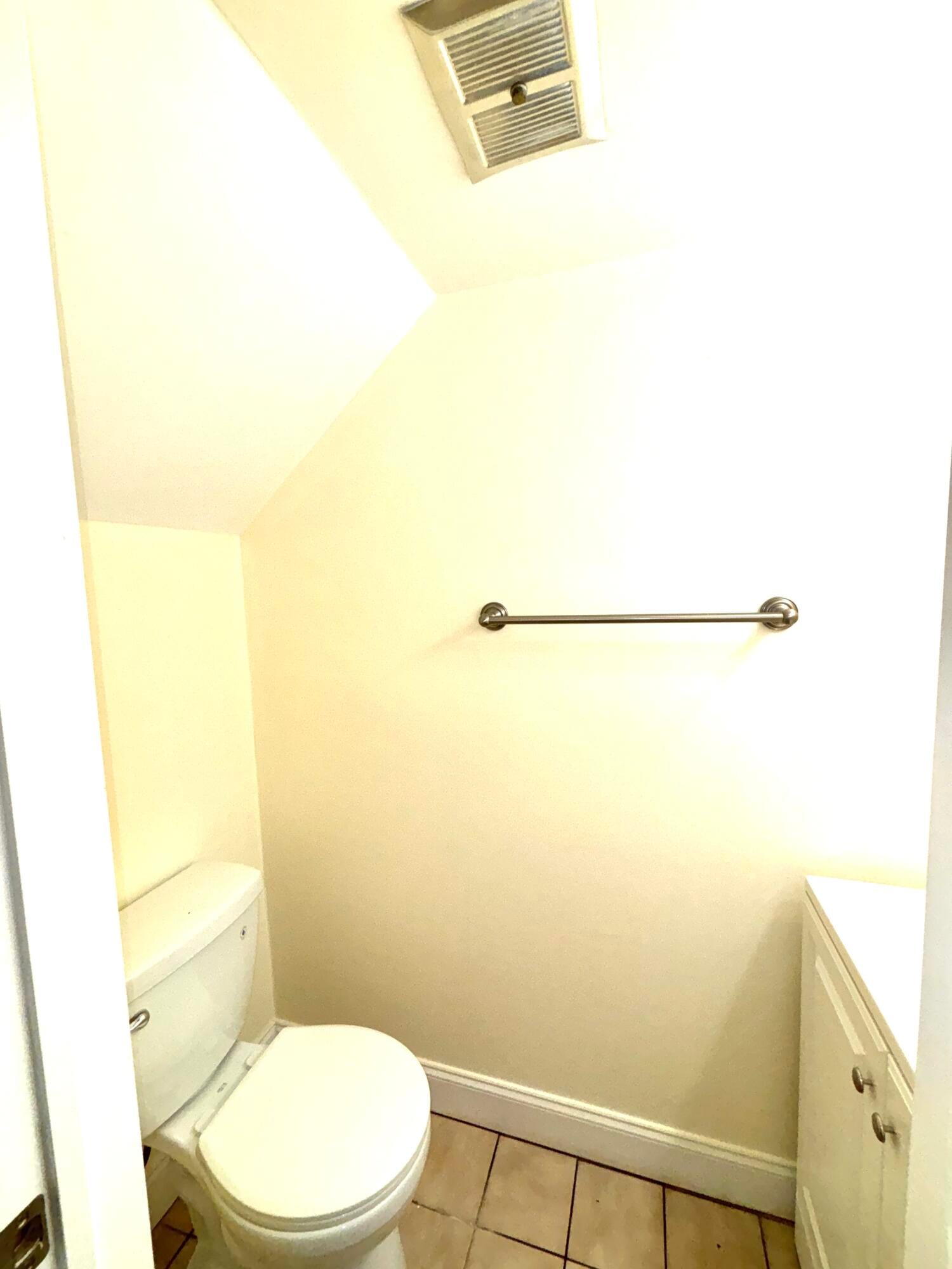 4807 ESEDRA Court — photo 8