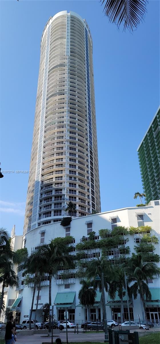 1750 N Bayshore Drive 5508, Miami, FL 33132 photo 2