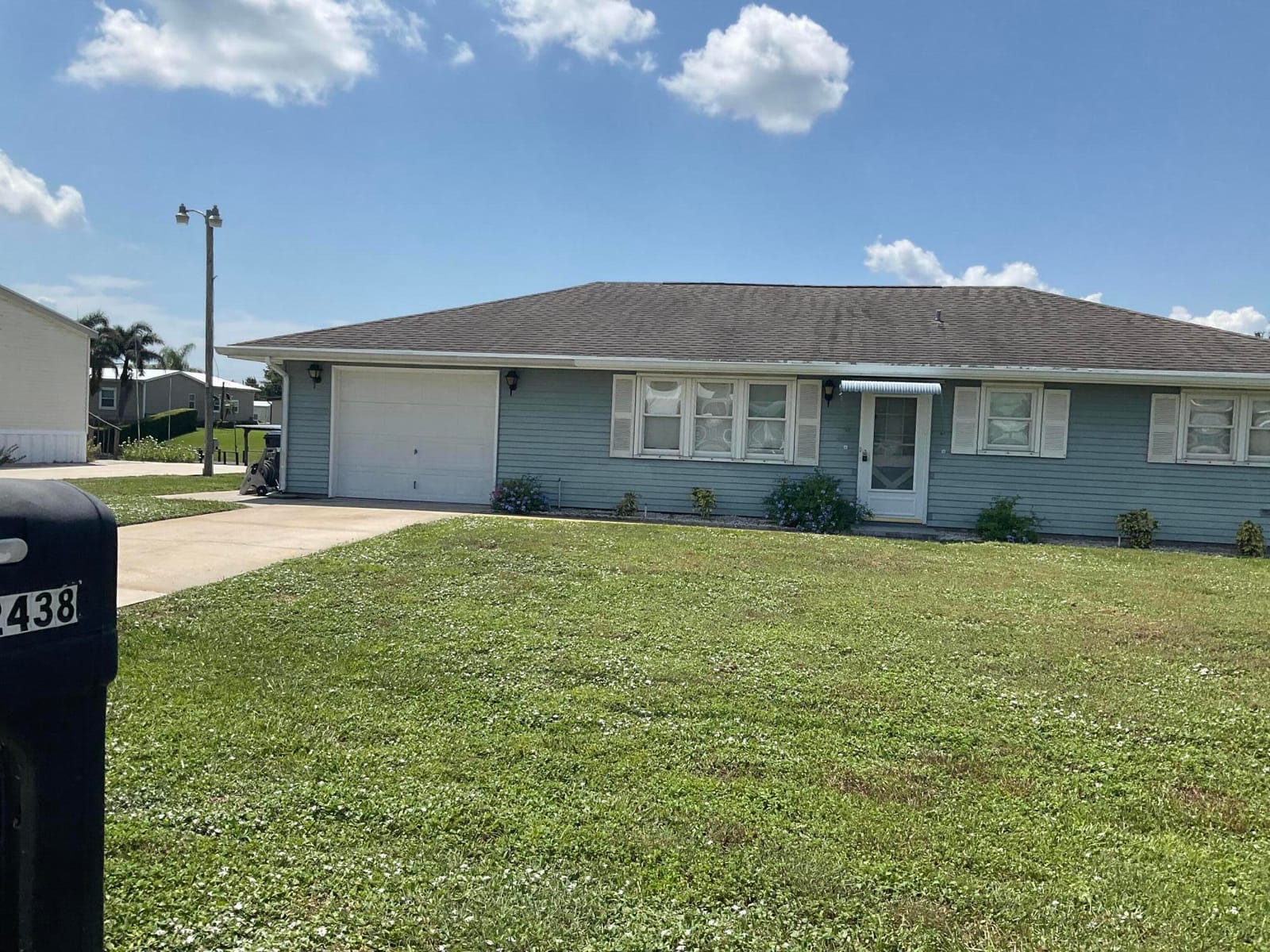 2438 SE 32nd Street, Okeechobee, FL 34974