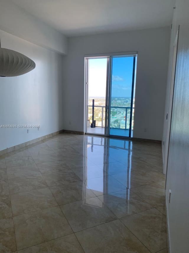 185 SW 7th Street 4303, Miami, FL 33130
