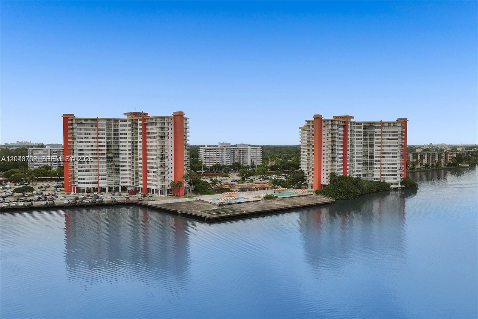1301 NE Miami Gardens Drive 505W — photo 6