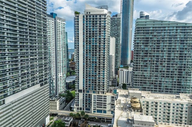 1100 S Miami Avenue 609, Miami, FL 33130
