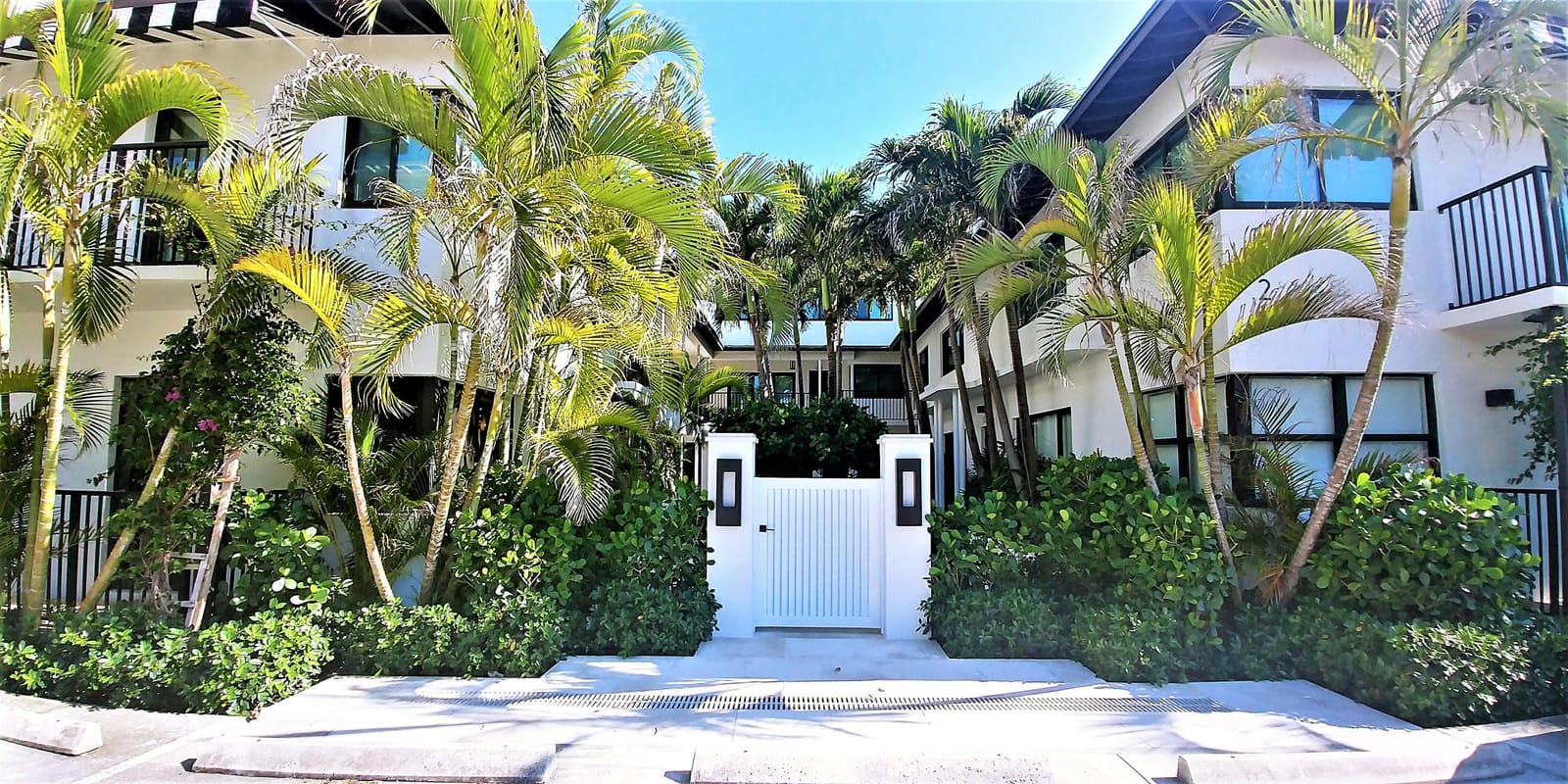 122 PERUVIAN Avenue 0141, Palm Beach, FL 33480
