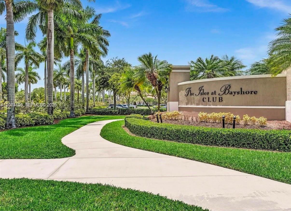 9259 SW 227th Street 9-25, Cutler Bay, FL 33190