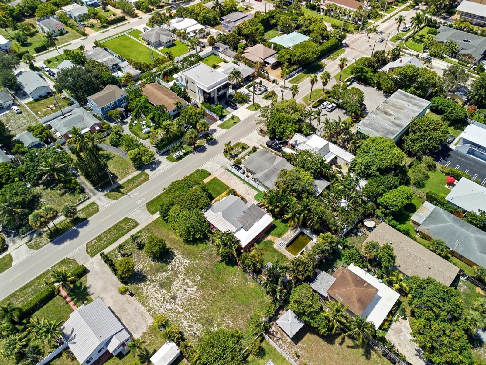 227/233 S Swinton Avenue, Delray Beach, FL 33444 photo 17