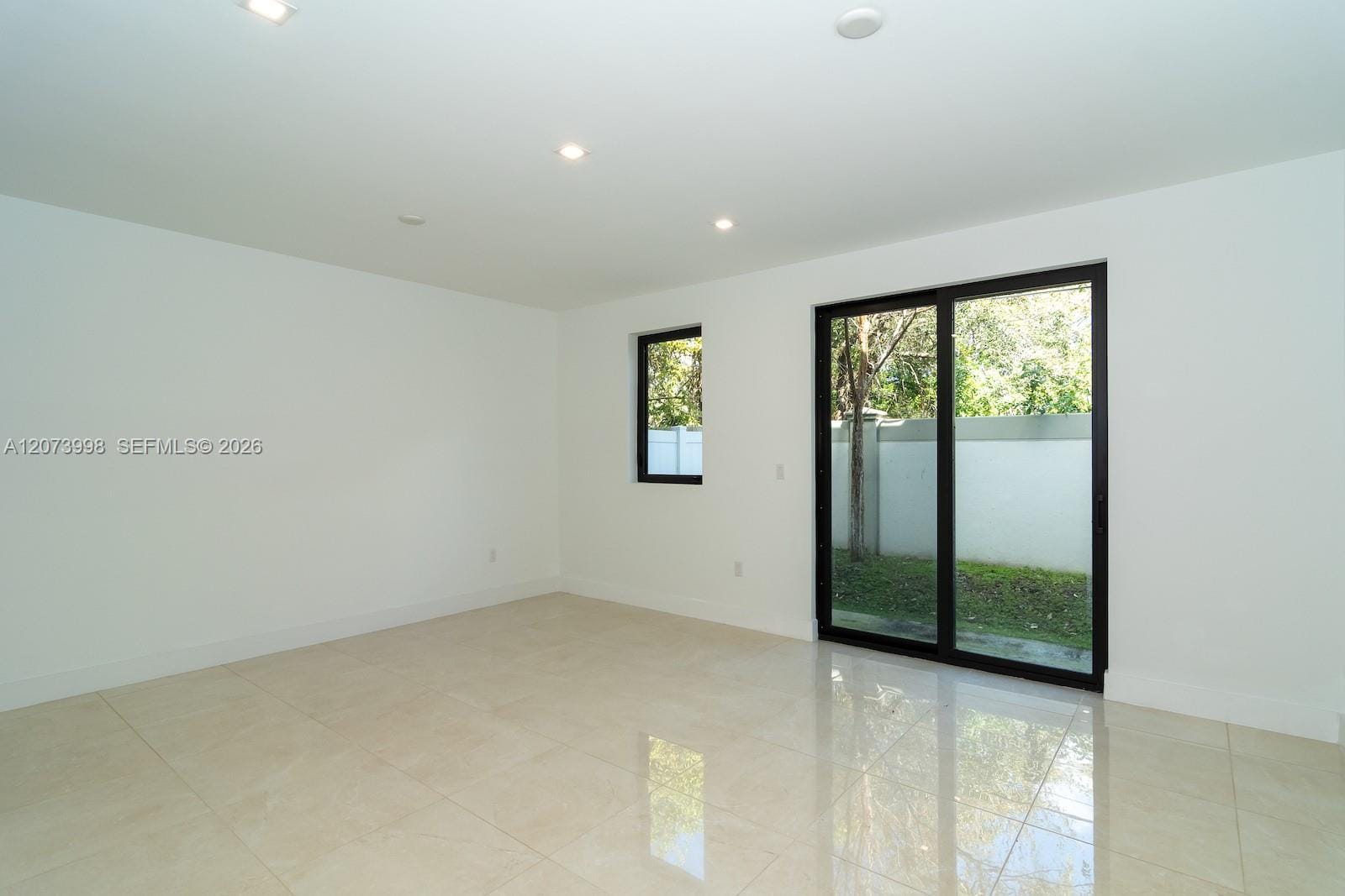 4117 N Oak Place — photo 7