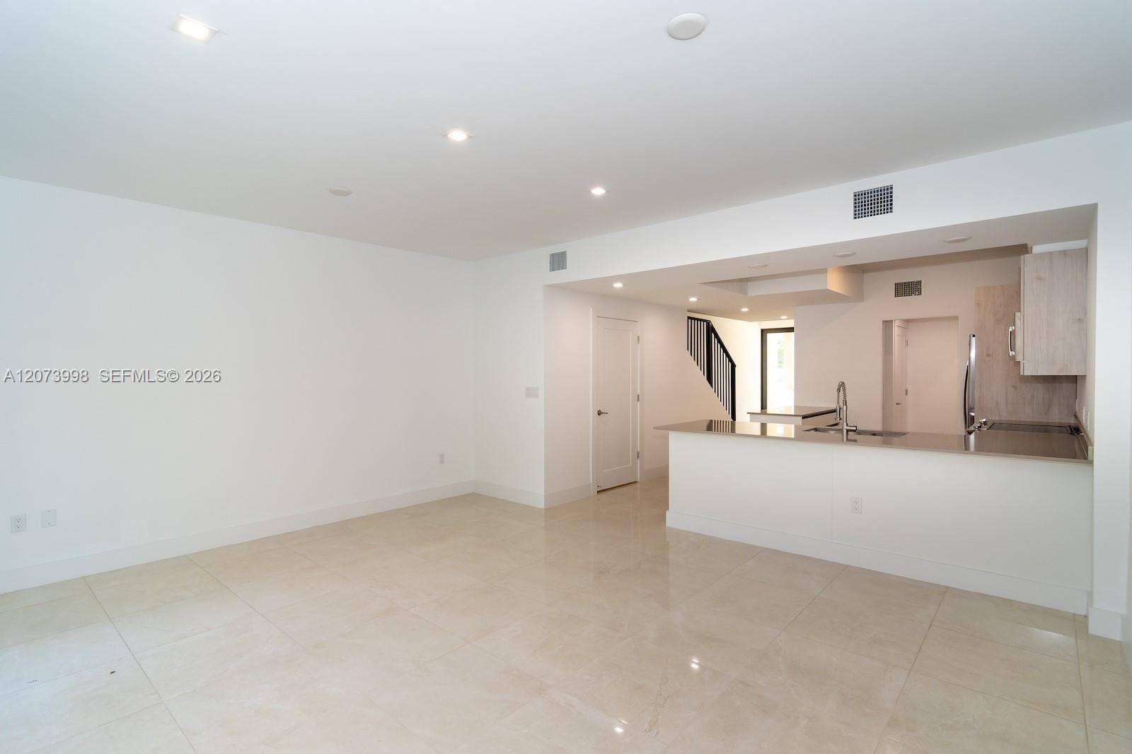 4117 N Oak Place — photo 8