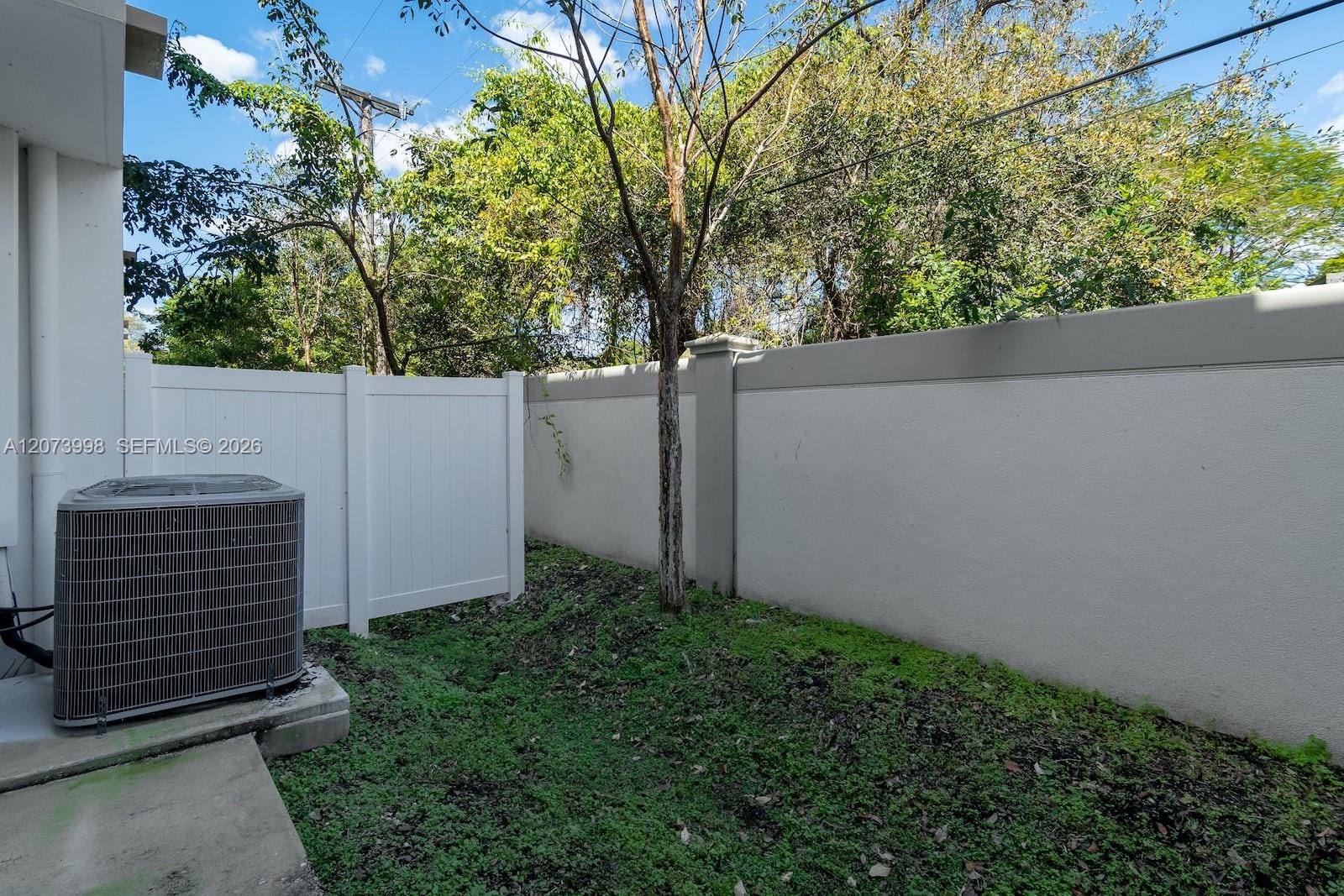4117 N Oak Place — photo 5