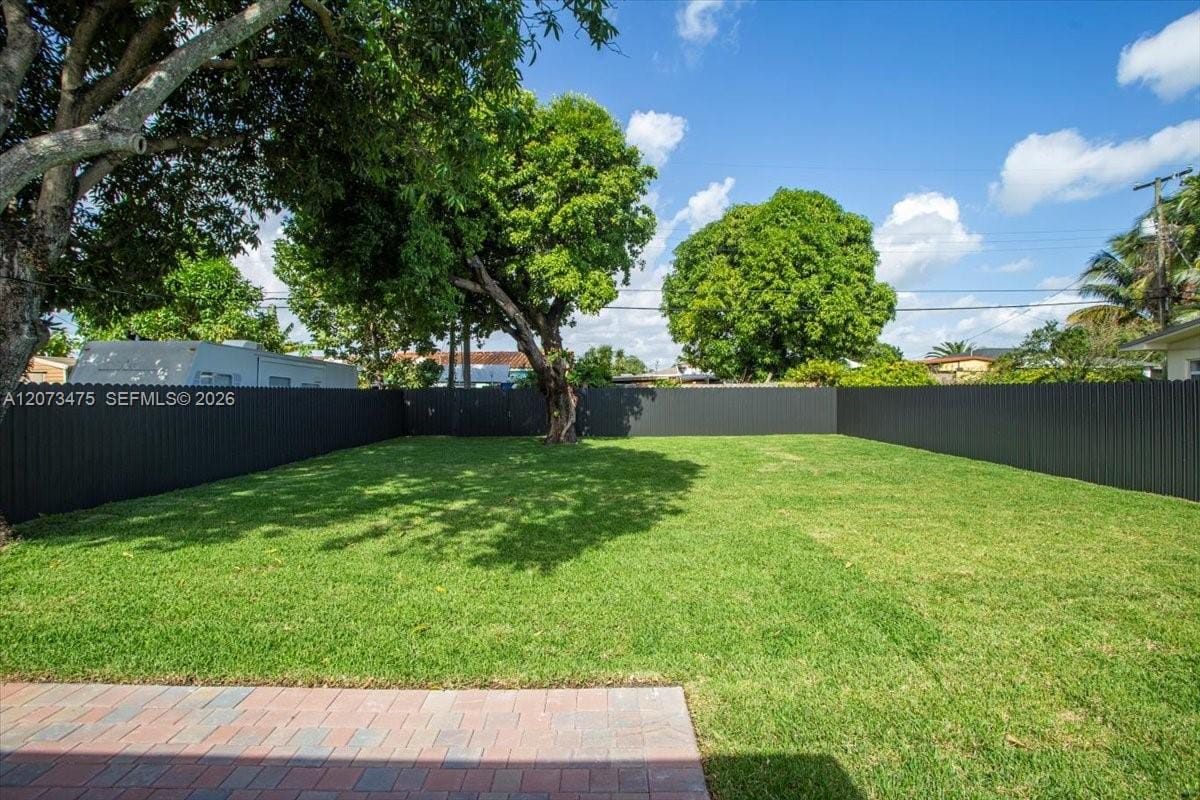 449 E 10th Street, Hialeah, FL 33010 photo 27