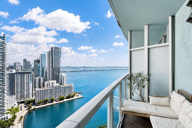 1900 N Bayshore Drive 3508, Quantum On The Bay, Miami, FL
