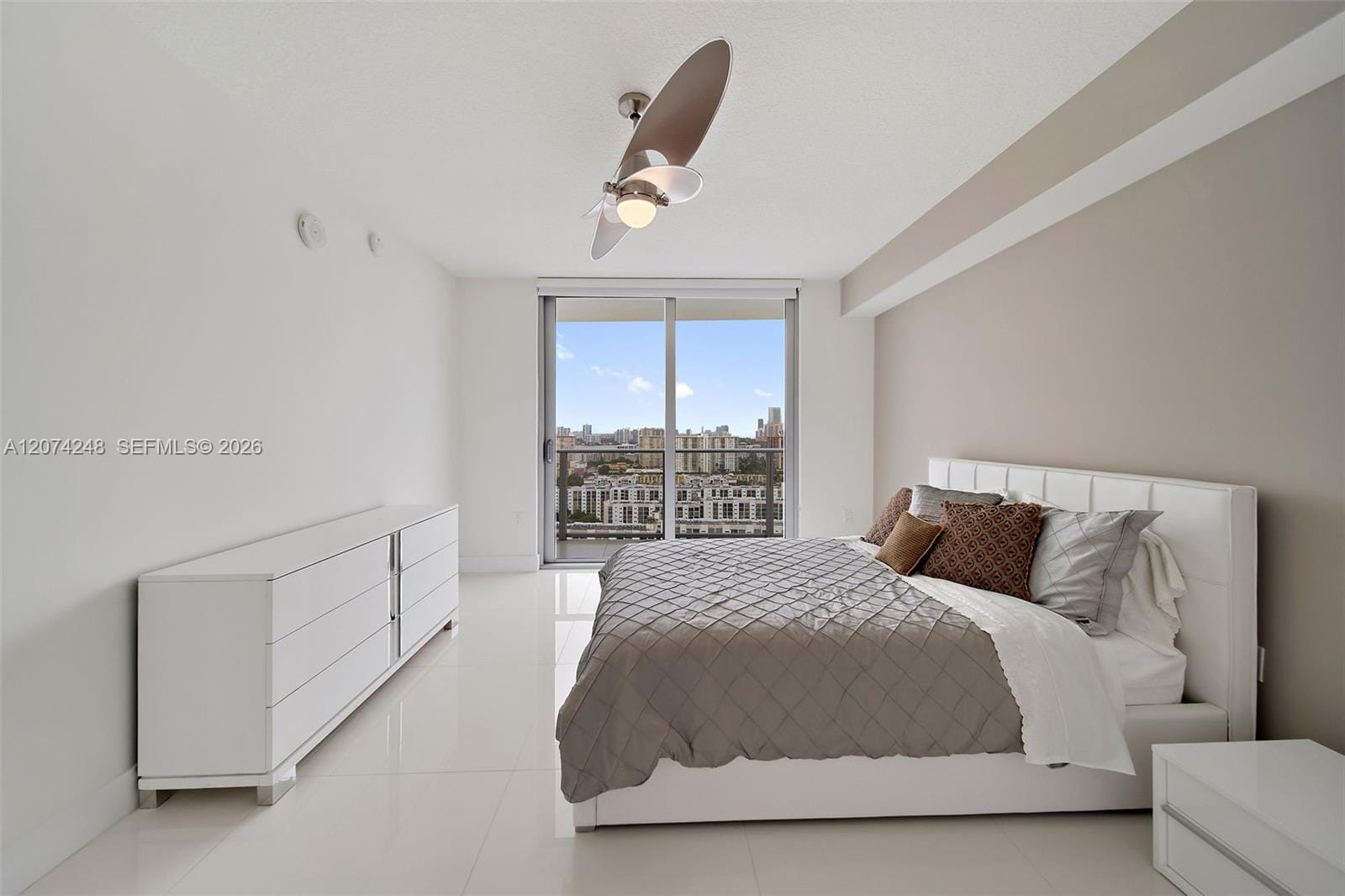 300 Sunny Isles Boulevard 2403, Sunny Isles Beach, FL 33160 photo 13