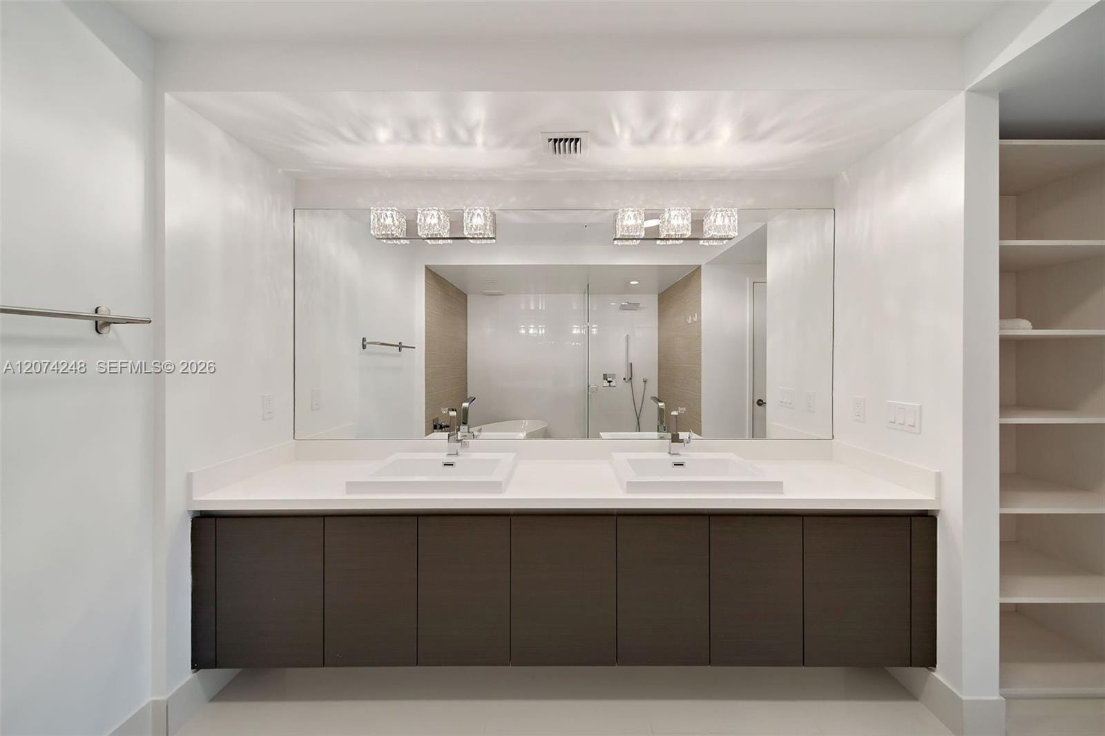 300 Sunny Isles Boulevard 2403, Sunny Isles Beach, FL 33160 photo 20
