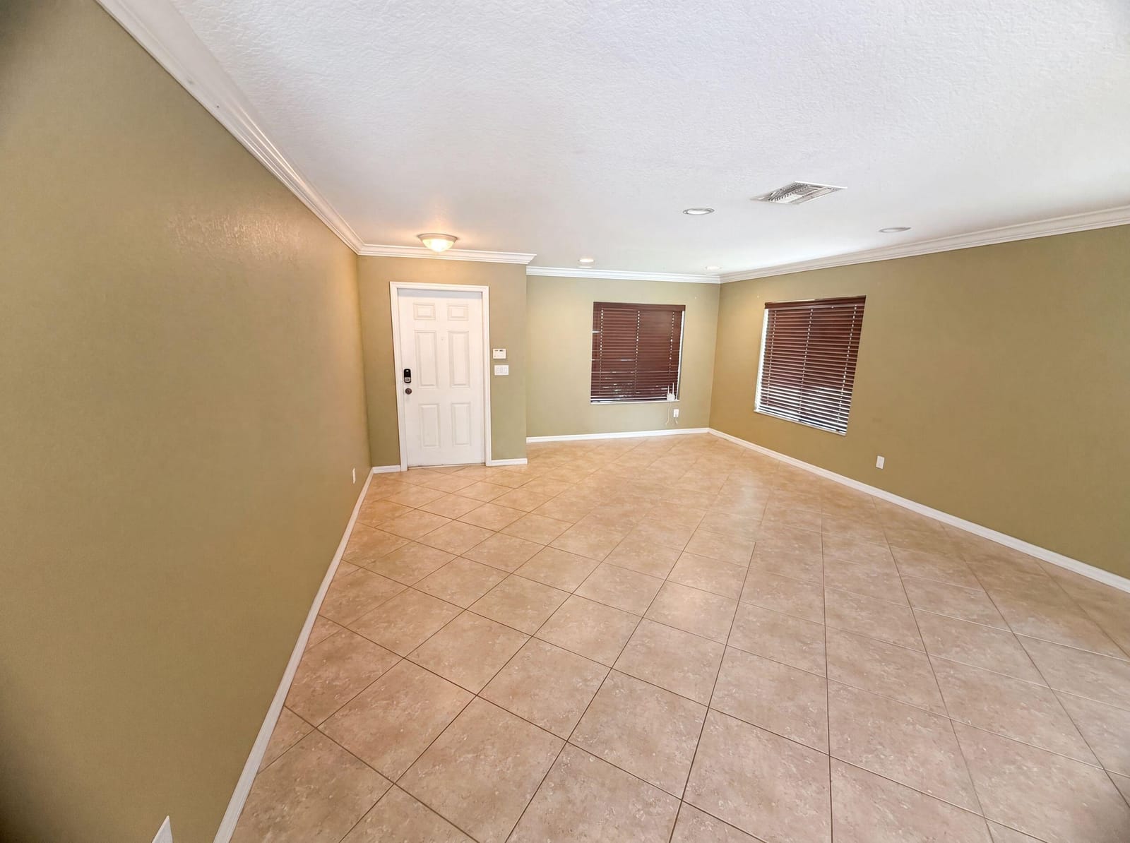 2883 SW Cape Breton Drive — photo 3