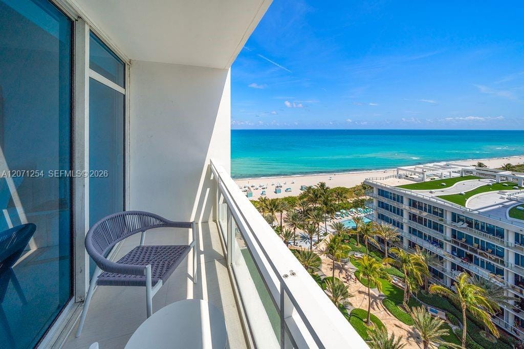 6801 Collins Avenue 1206/1210, Miami Beach, FL 33141