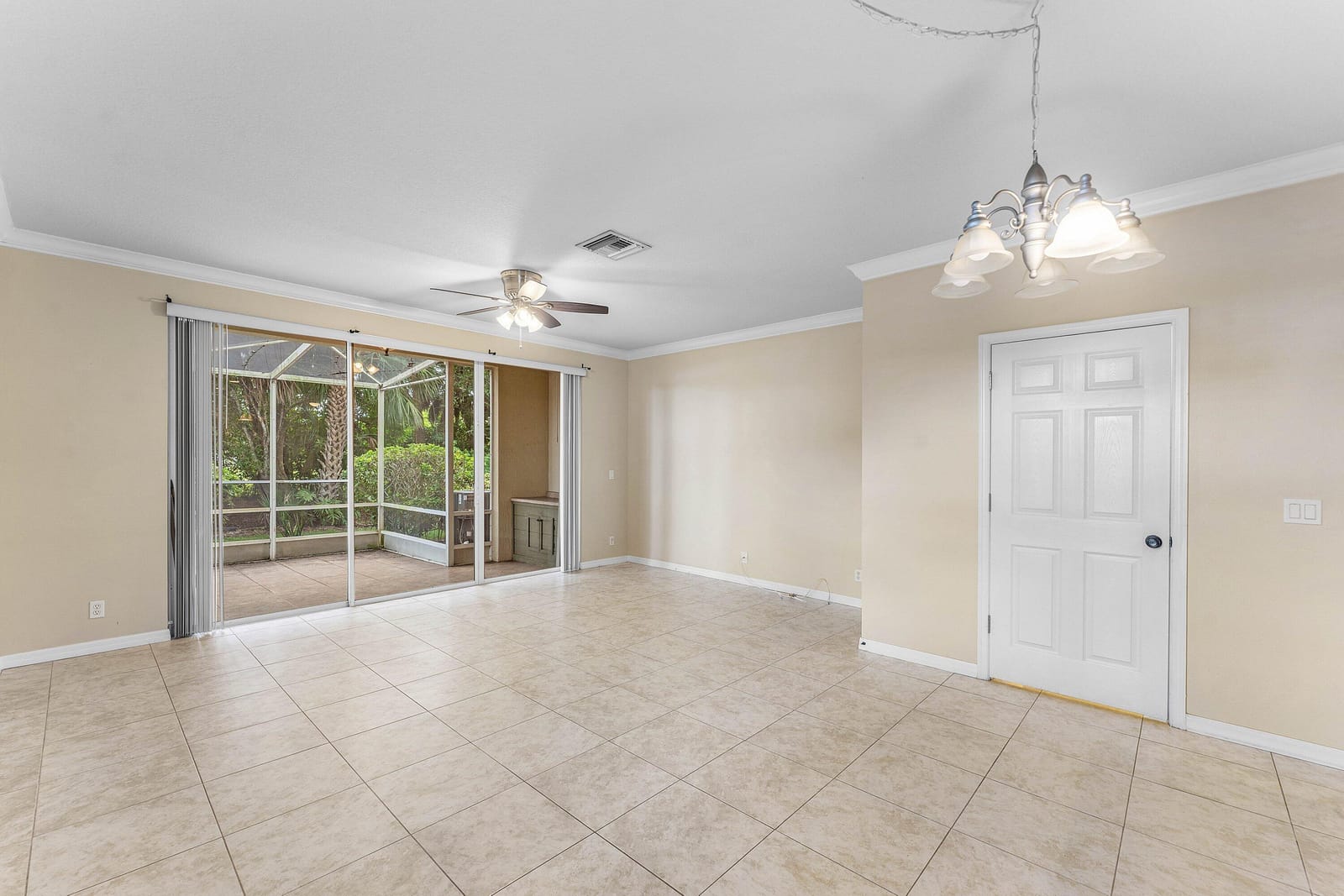 9650 Lago Drive, Boynton Beach, FL 33472 photo 14