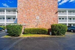 4750 NW 10th Court 308 — photo 2
