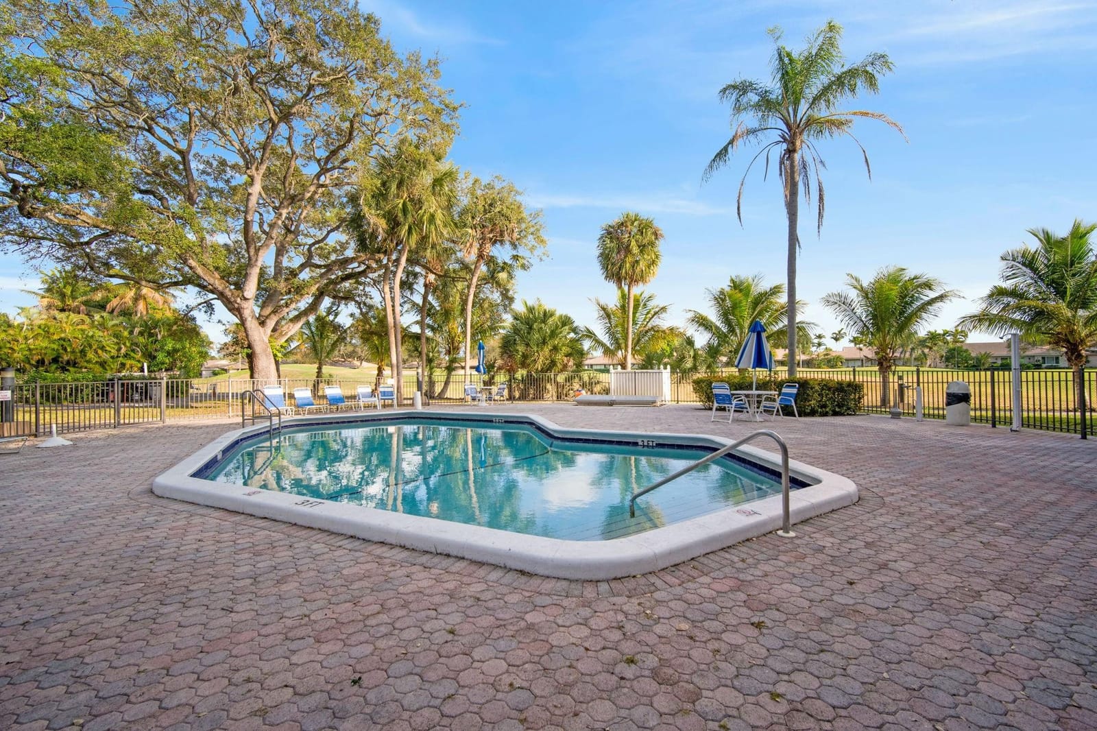 3900 N HILLS Drive 306, Hollywood, FL 33021 photo 16