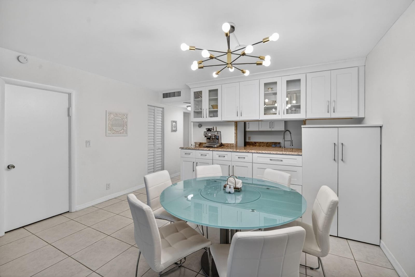 3900 N HILLS Drive 306, Hollywood, FL 33021 photo 5