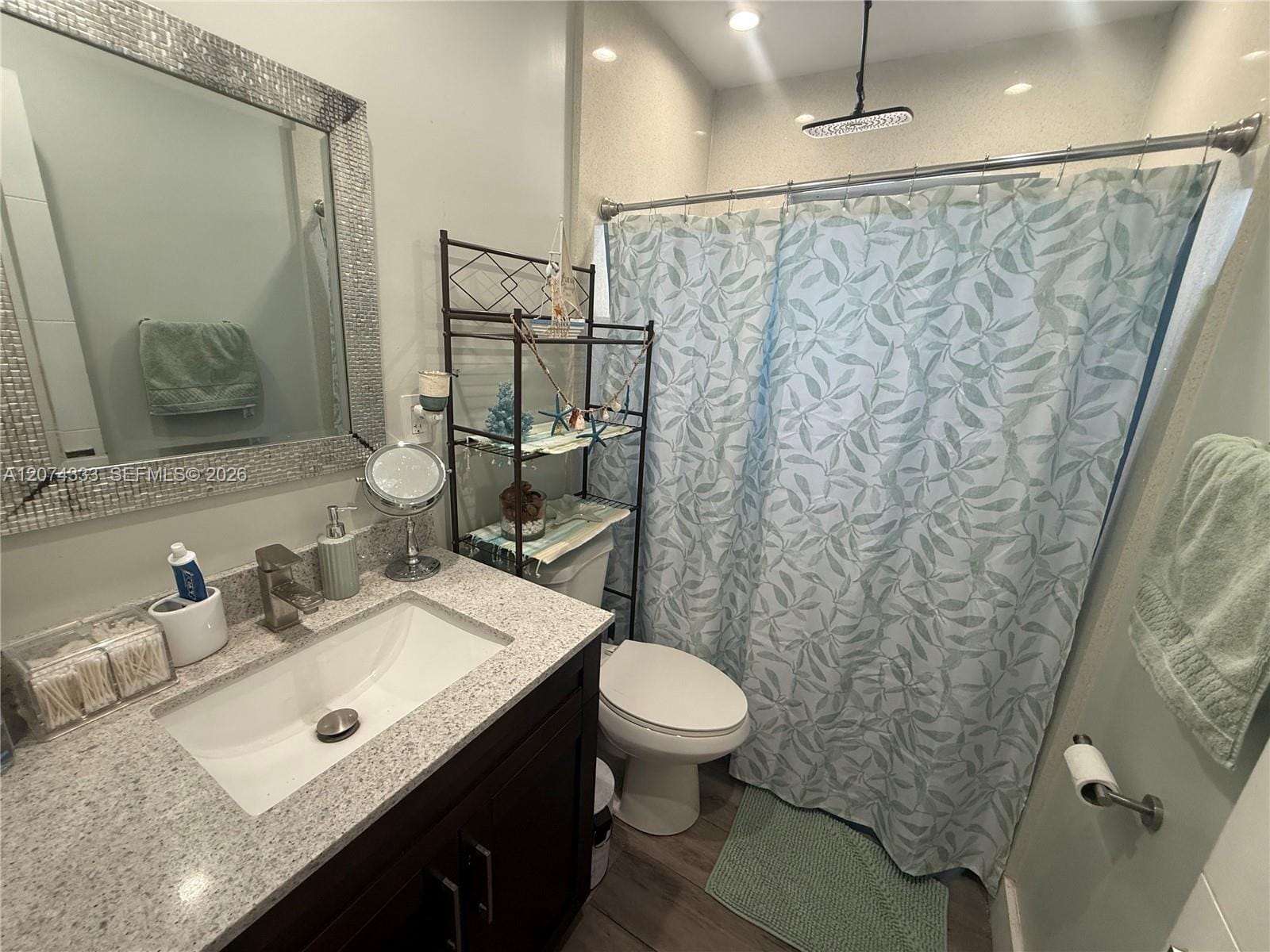 1201 N 70th Way, Hollywood, FL 33024 photo 11
