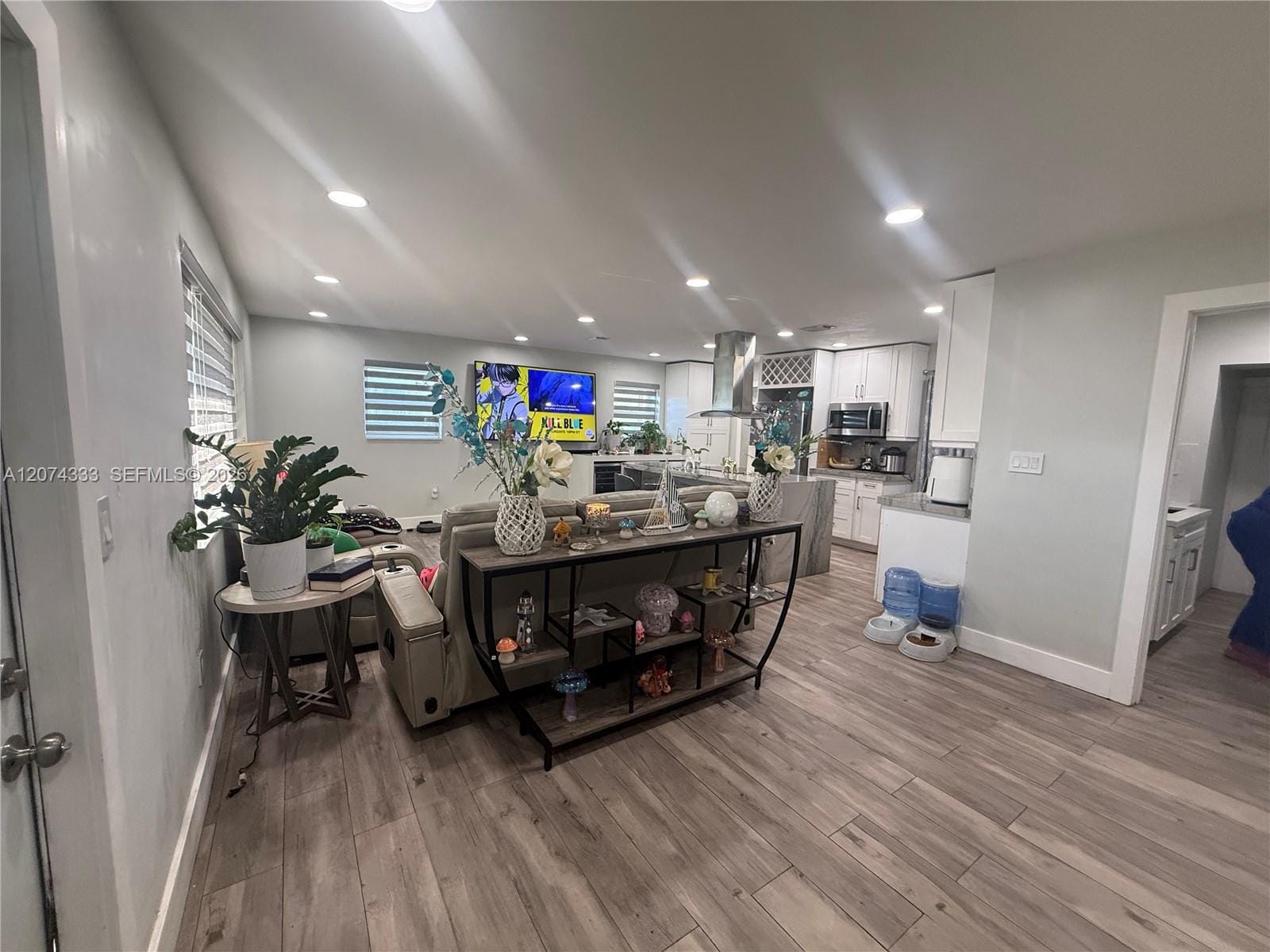 1201 N 70th Way, Hollywood, FL 33024 photo 6
