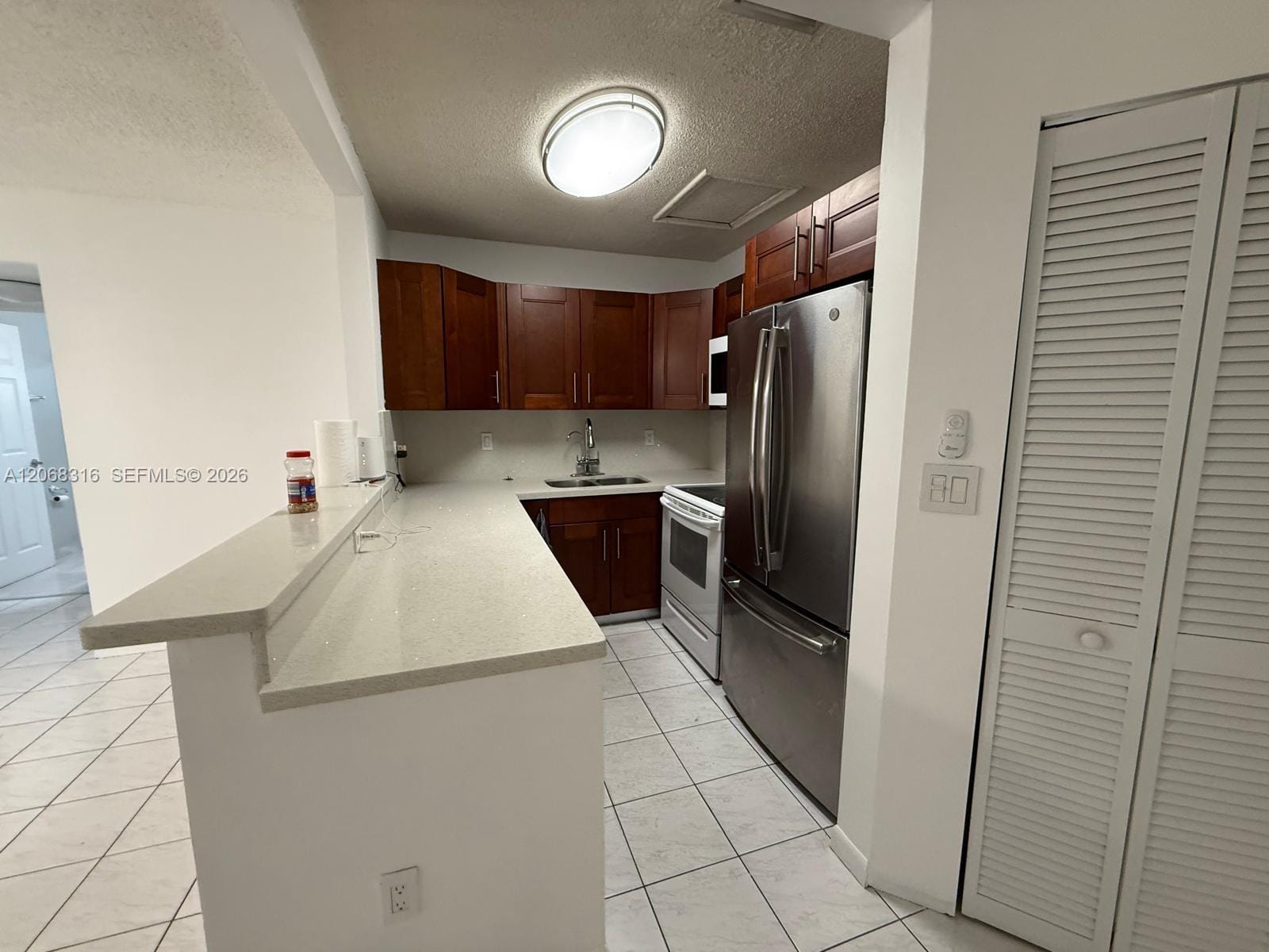 6540 W 26th Drive 24-60, Hialeah, FL 33016 photo 2