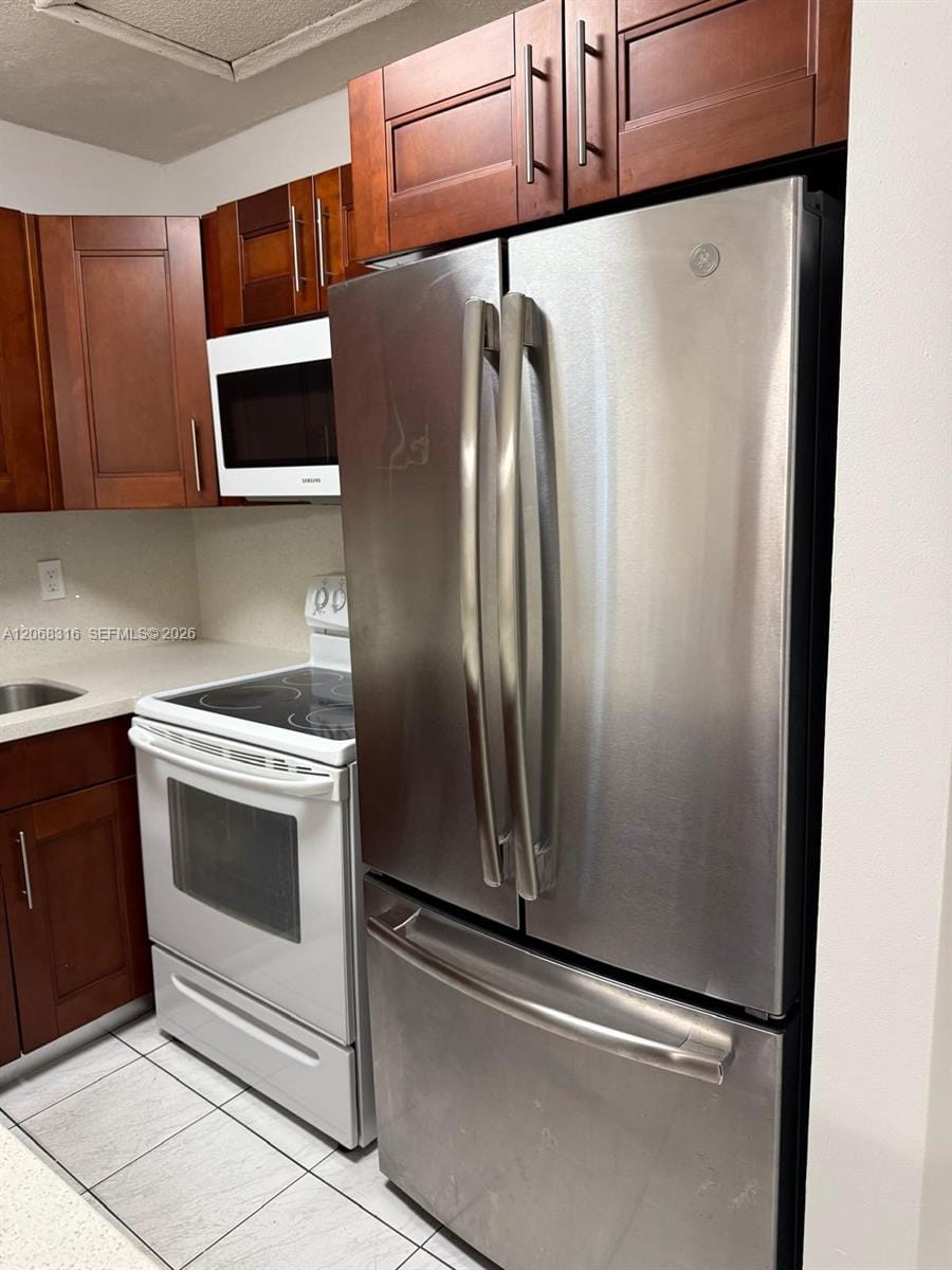 6540 W 26th Drive 24-60, Hialeah, FL 33016 photo 4