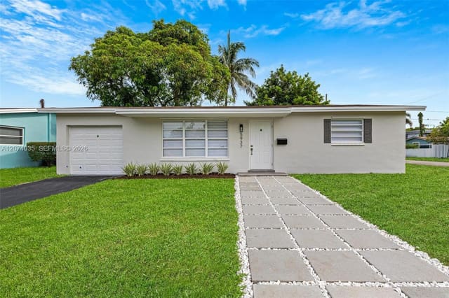 5937 NW 16th Court, Sunrise, FL 33313