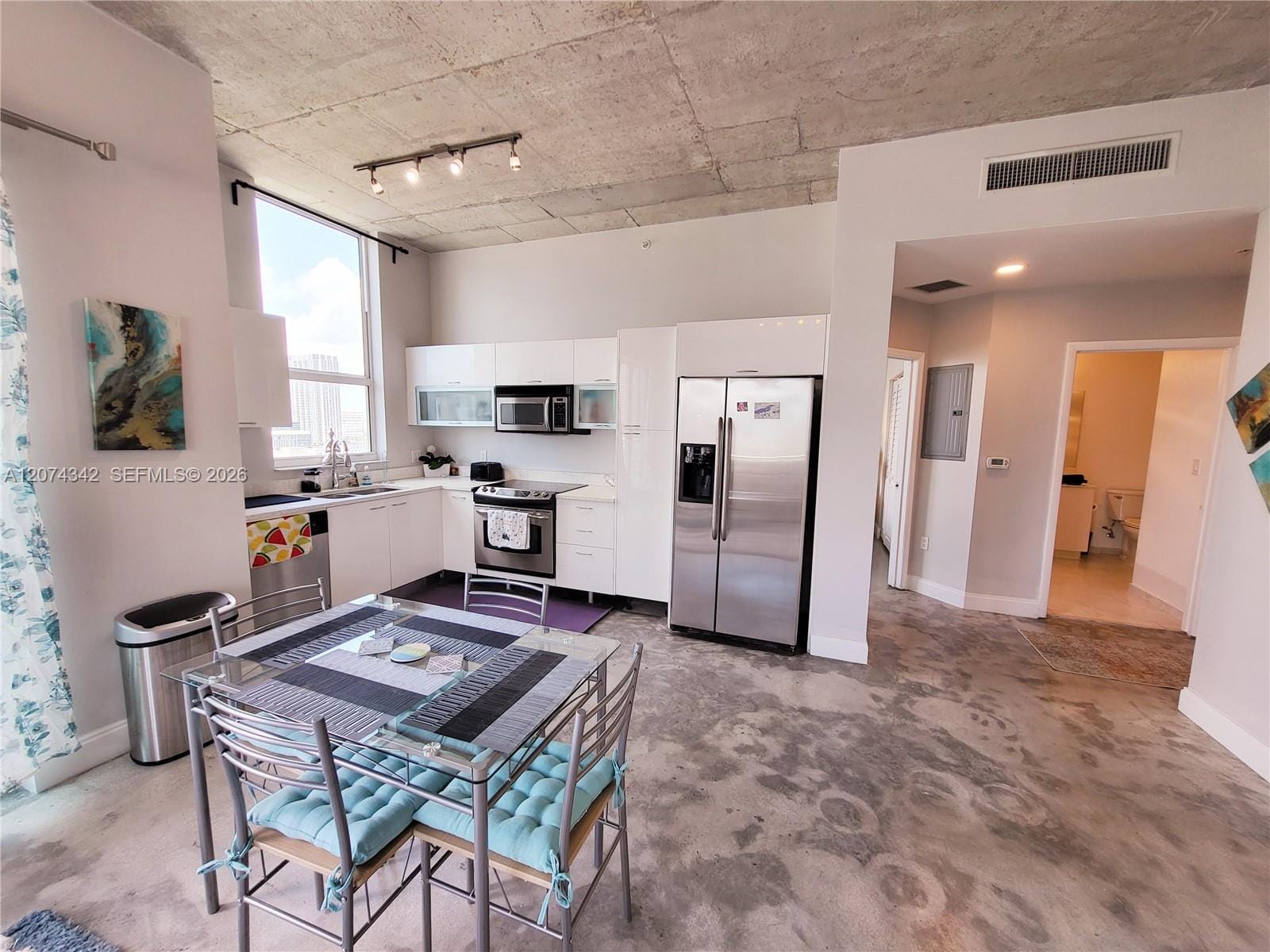 133 NE 2nd Avenue 2419, Miami, FL 33132 photo 14