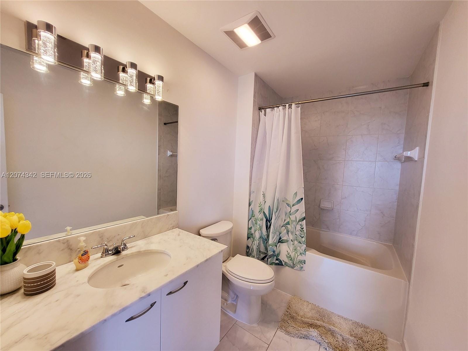 133 NE 2nd Avenue 2419, Miami, FL 33132 photo 18