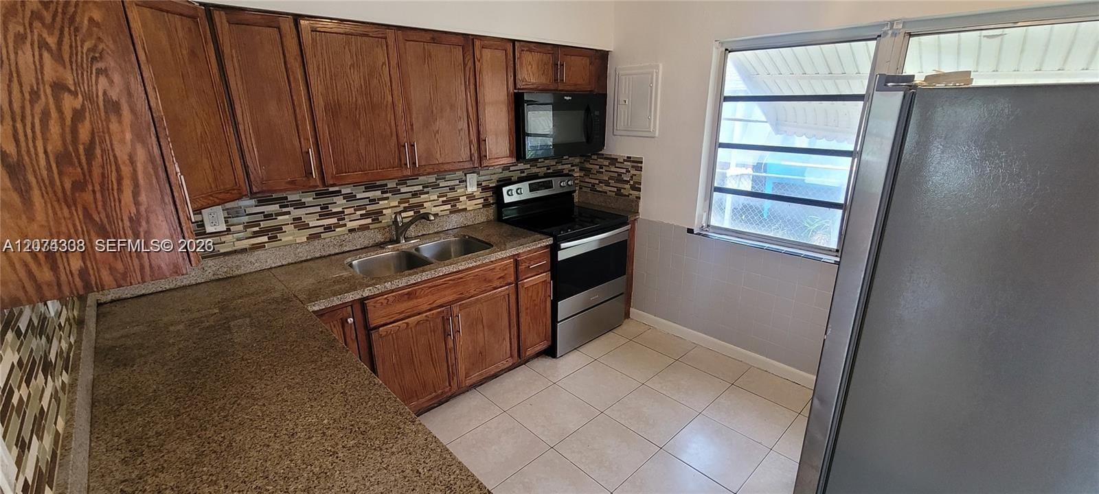 4100 SW 36th, West Park, FL 33023 photo 28