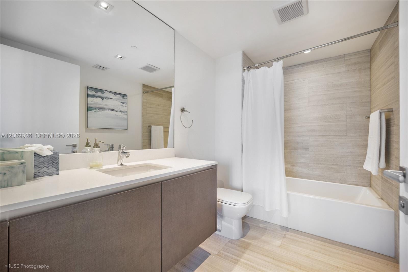 1451 Brickell Avenue 1003 — photo 12