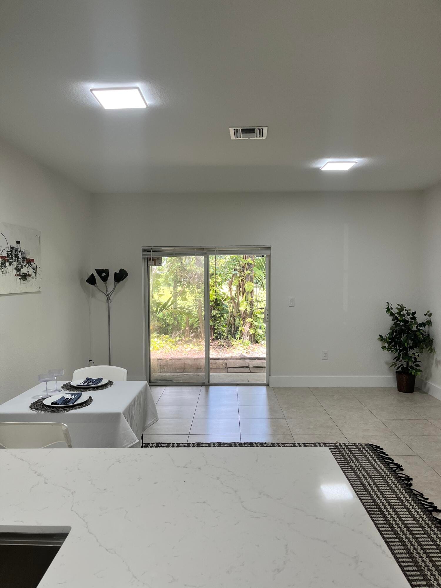 4414 WOODLAND Circle — photo 7