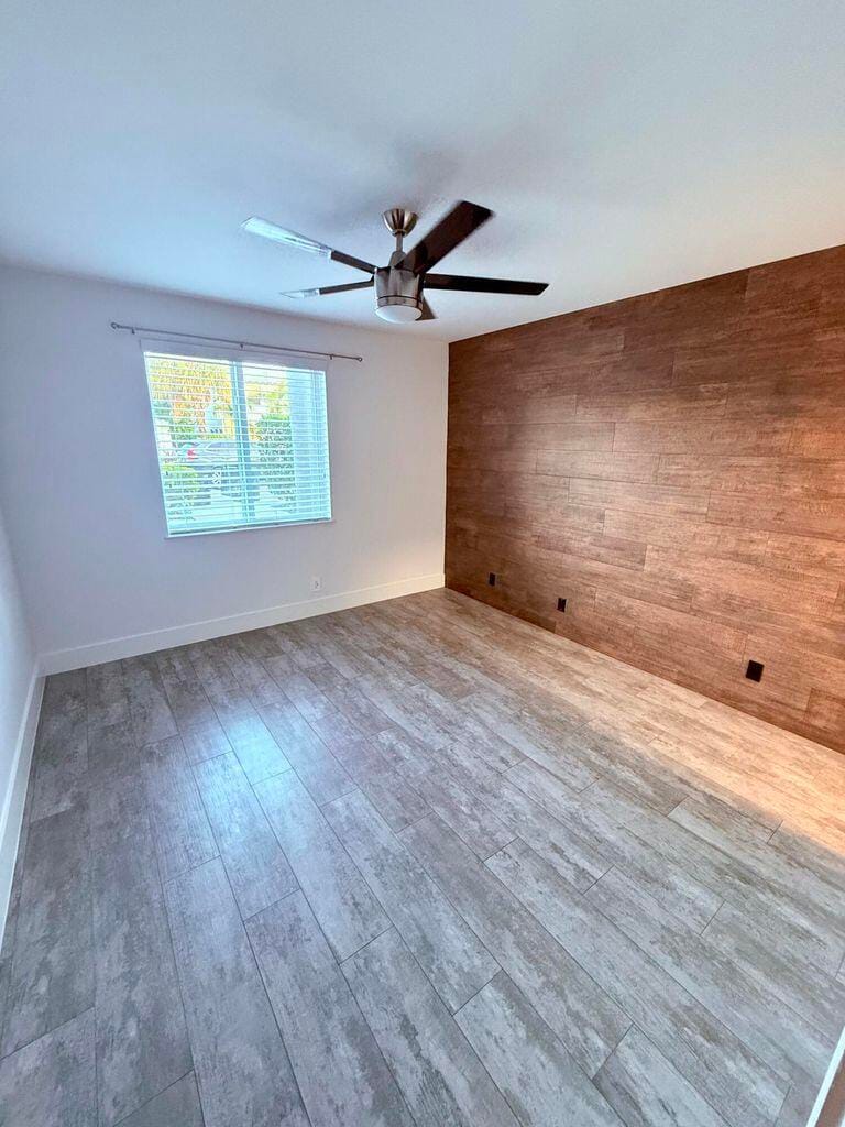 3805 S OLIVE Avenue 1 — photo 2