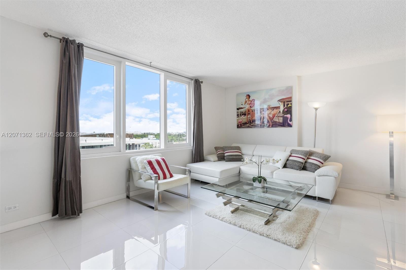 2301 Collins Avenue 931 — photo 3