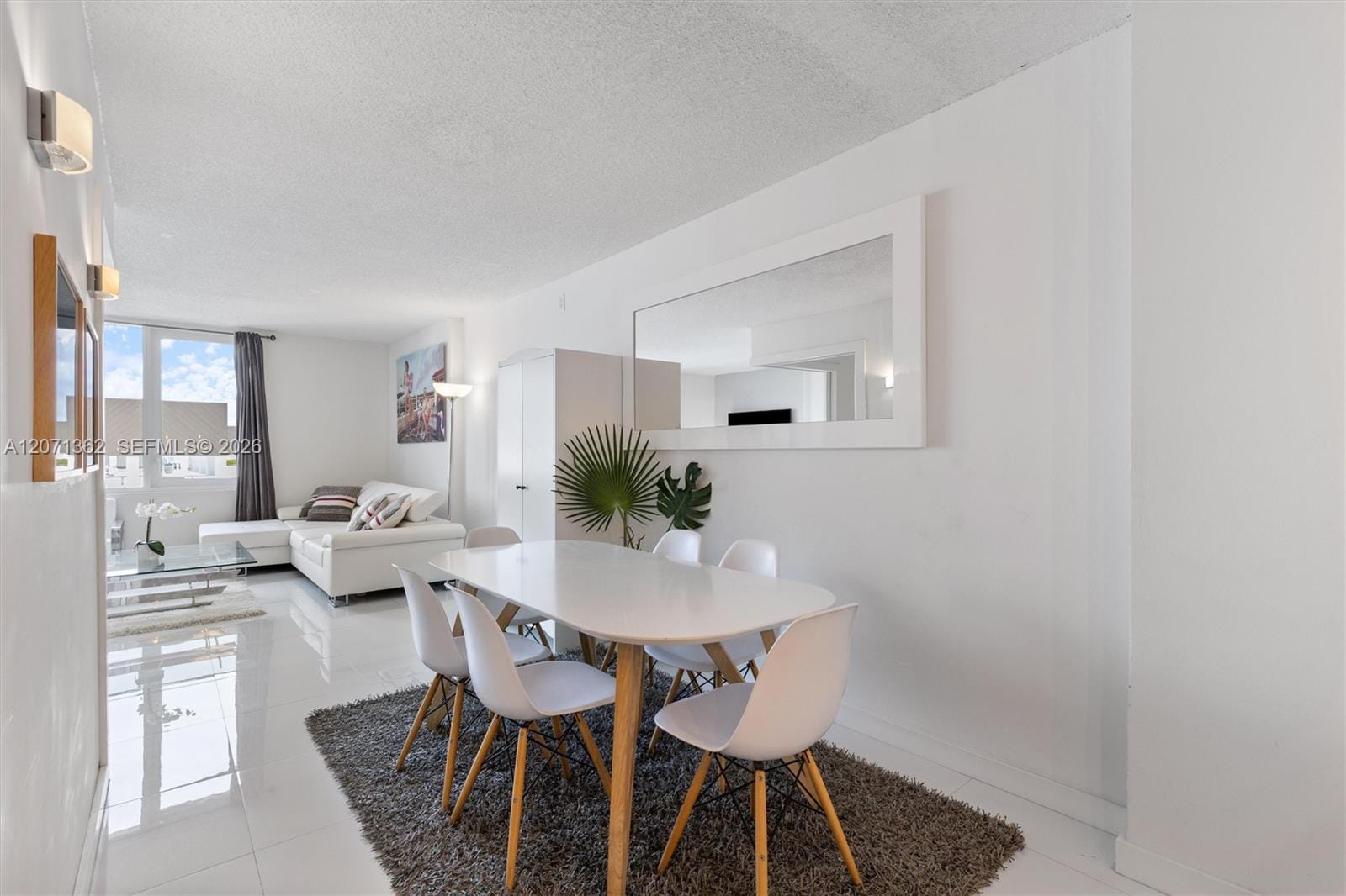 2301 Collins Avenue 931 — photo 2