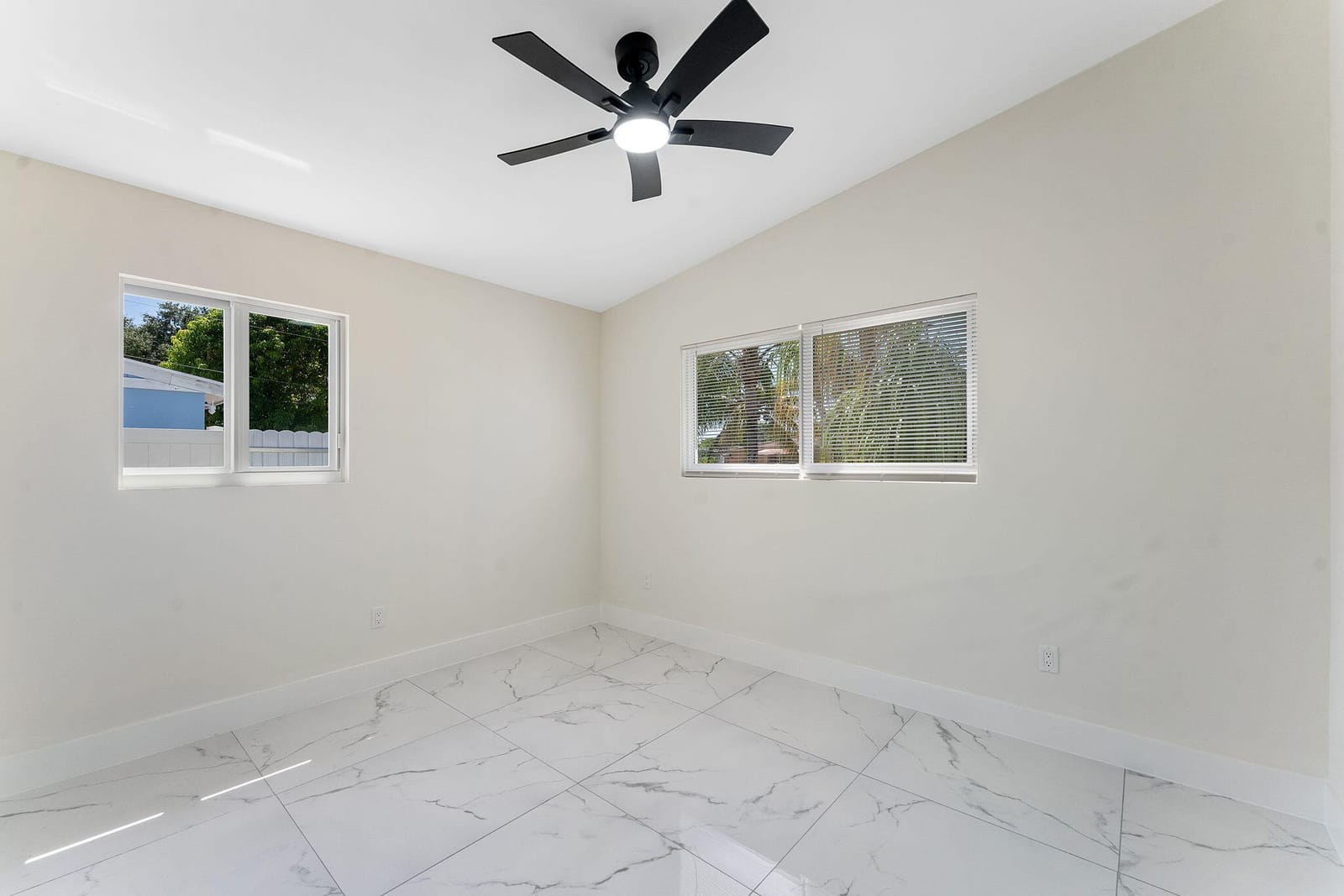 416 Tuskegee Drive, Lake Worth, FL 33462 photo 16