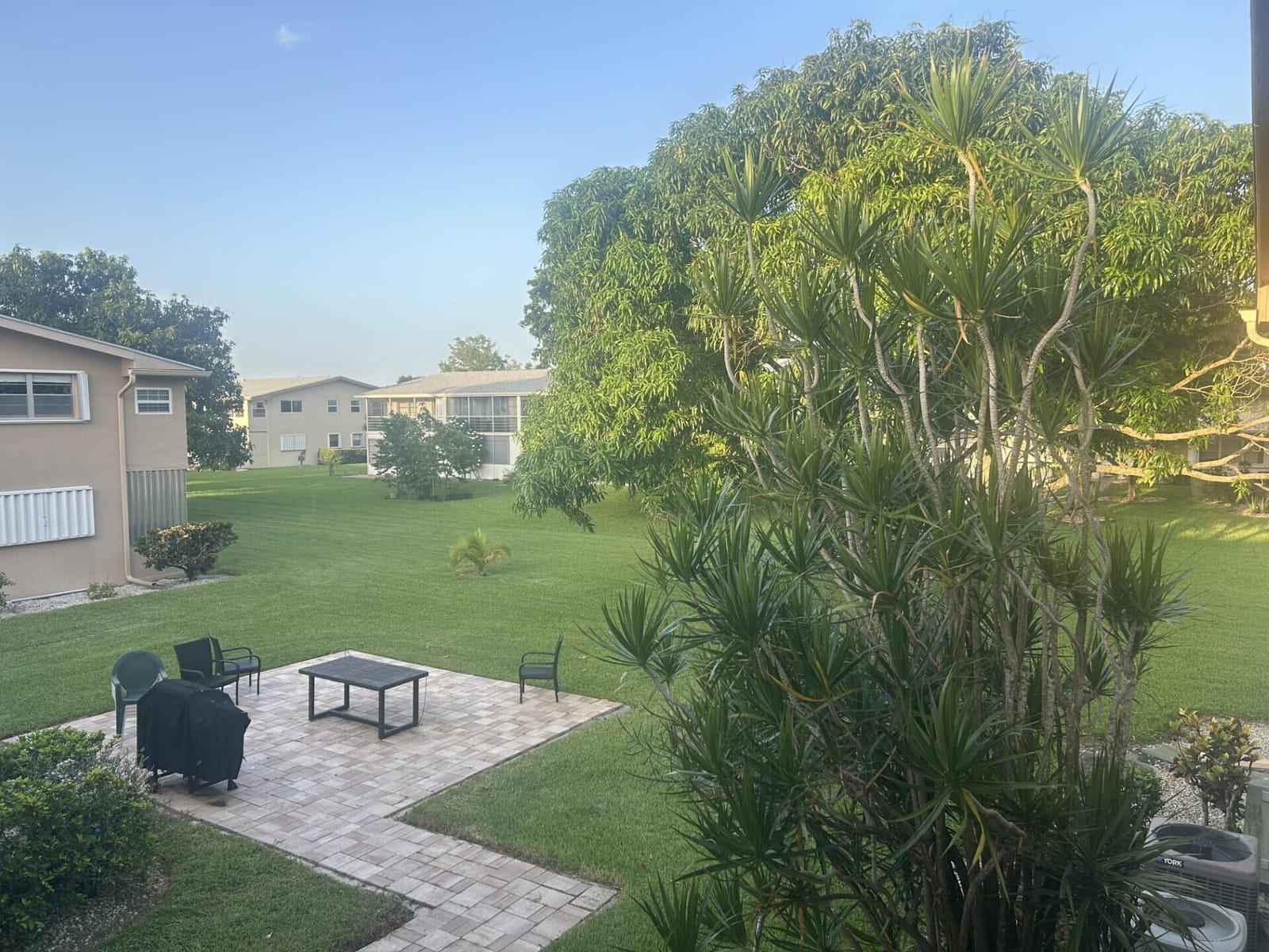 126 BEDFORD E, West Palm Beach, FL 33417 photo 15