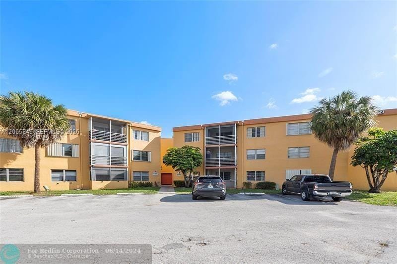 4354 NW 9th Avenue 14-3F, Deerfield Beach, FL 33064