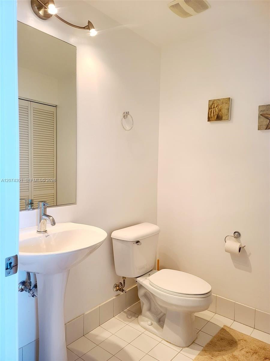 888 Biscayne Boulevard 1610, Miami, FL 33132 photo 8