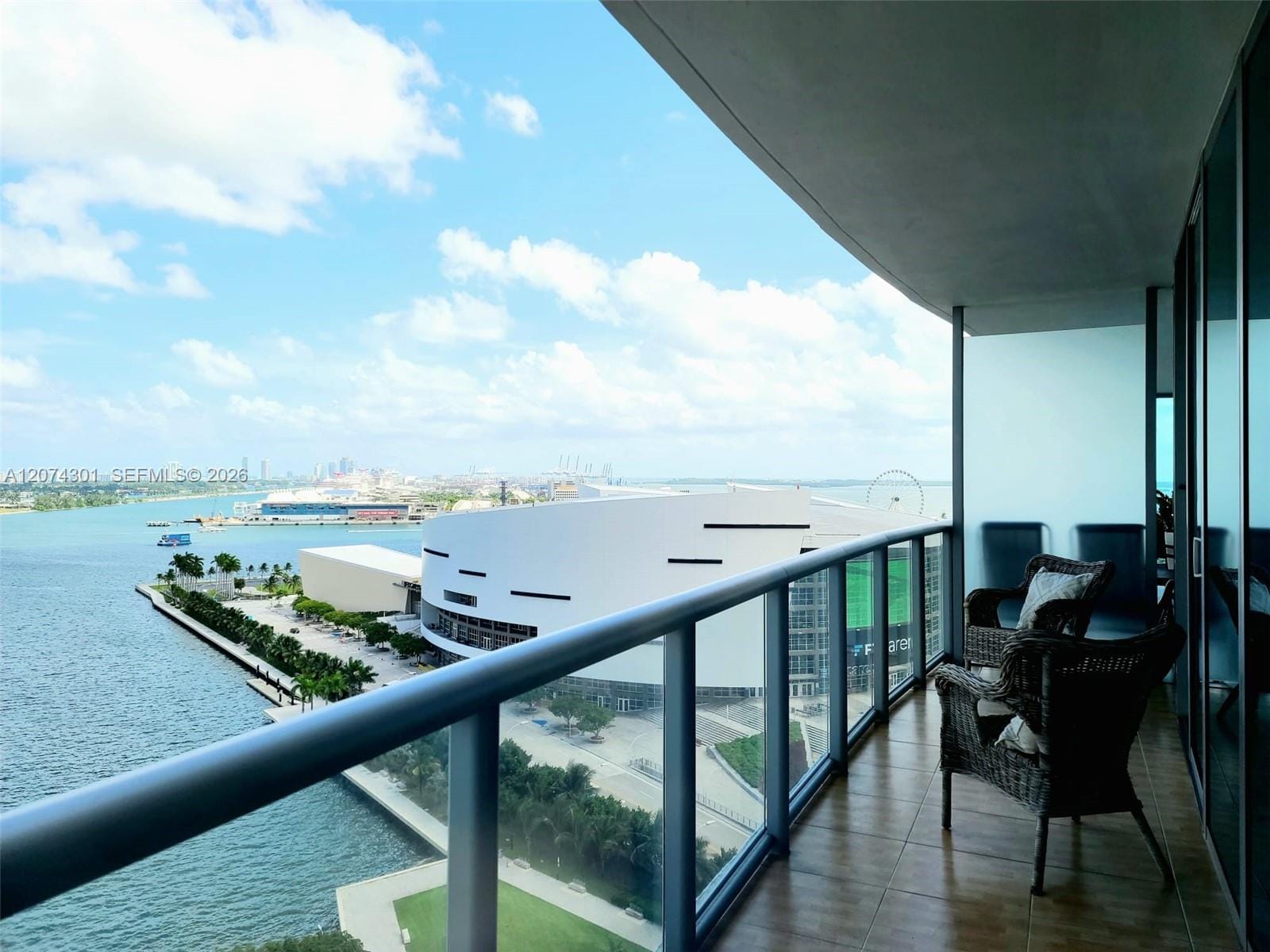 888 Biscayne Boulevard 1610, Miami, FL 33132