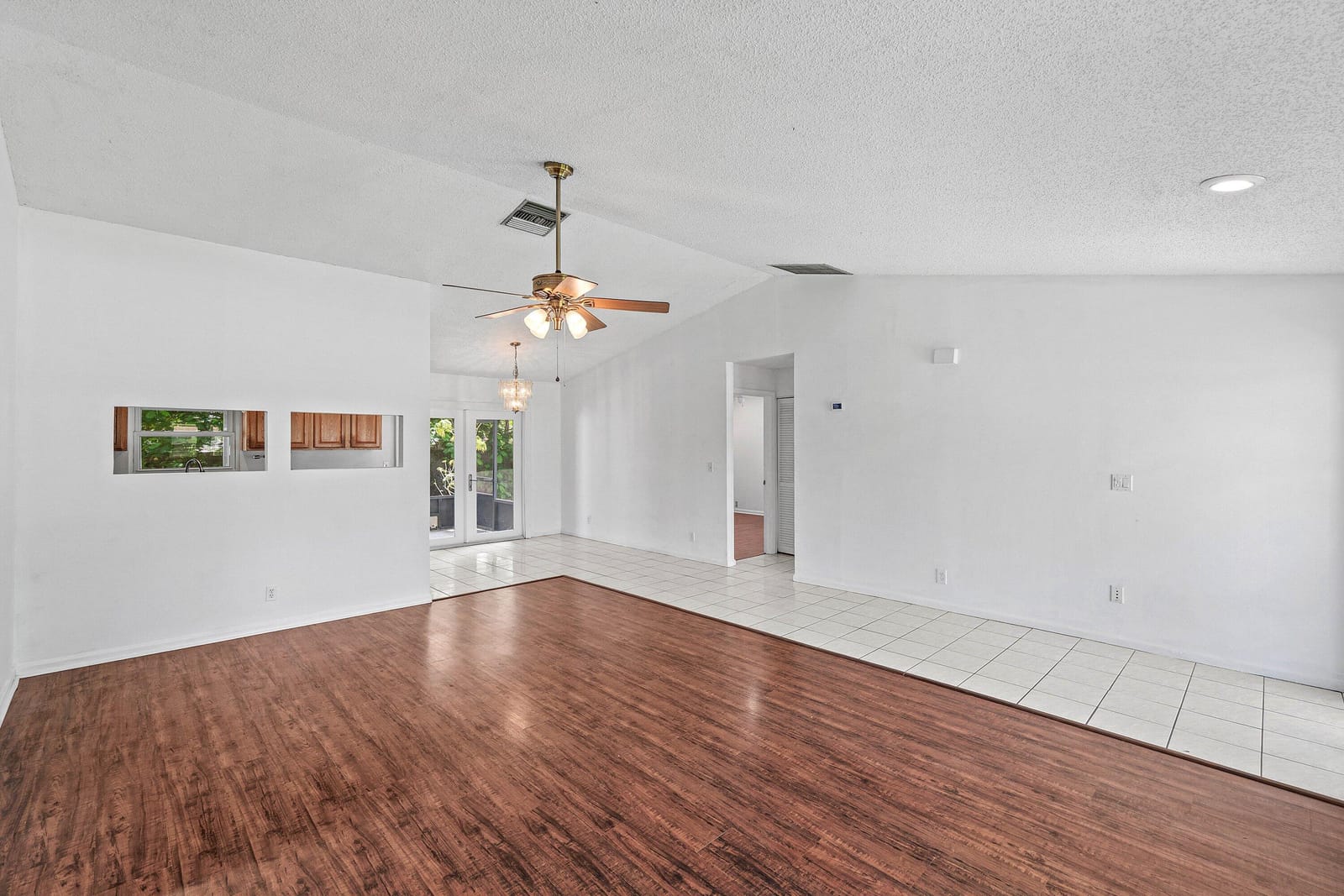 7442 Canal Drive — photo 7