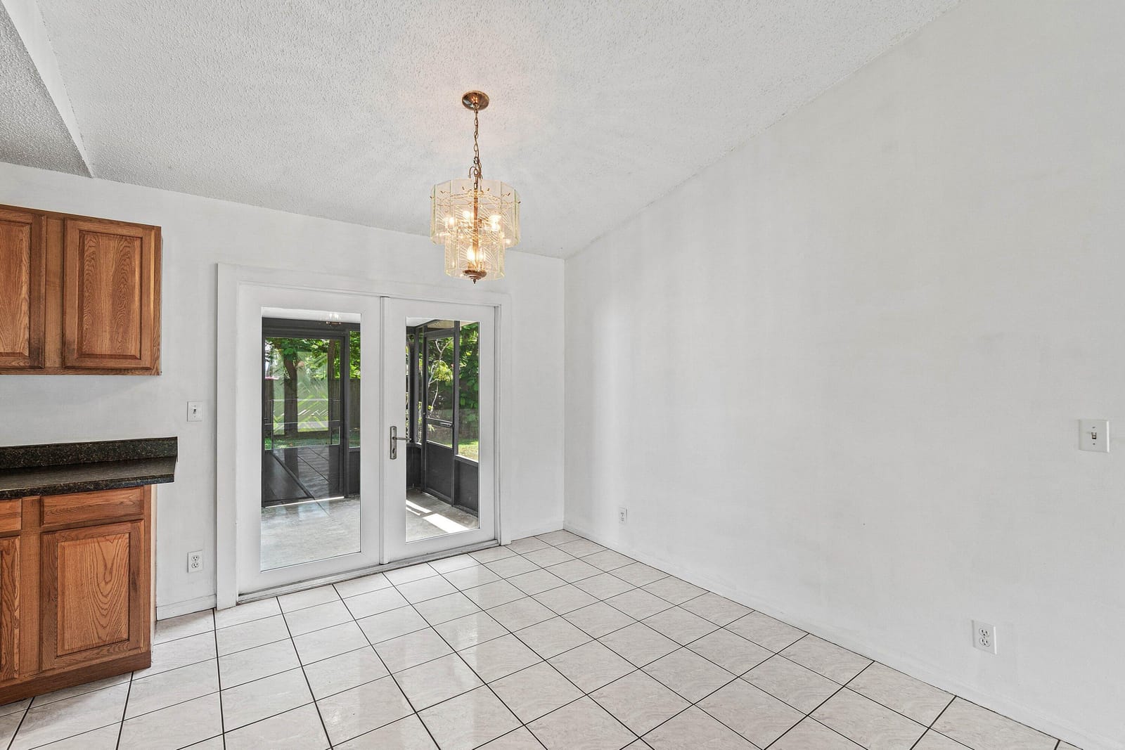 7442 Canal Drive — photo 8
