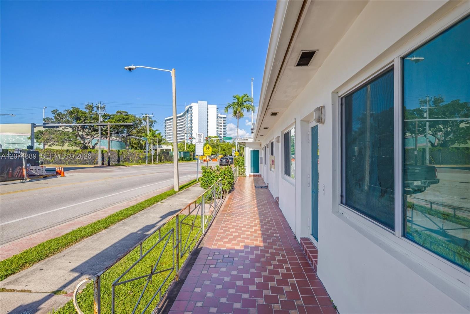 625 75th Street, Miami Beach, FL 33141 photo 5