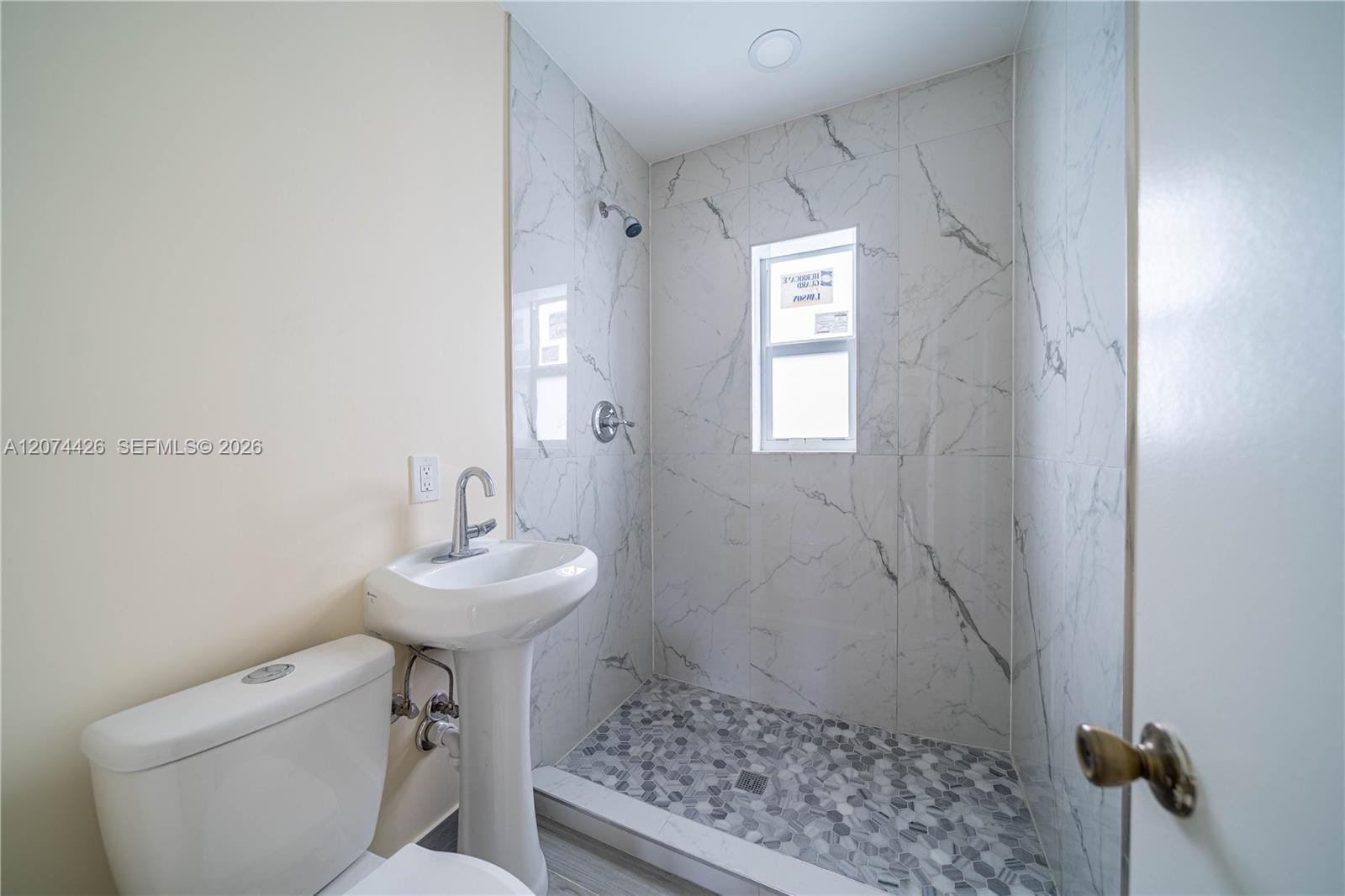 414 NW 84th Terrace 414, Miami, FL 33150 photo 18