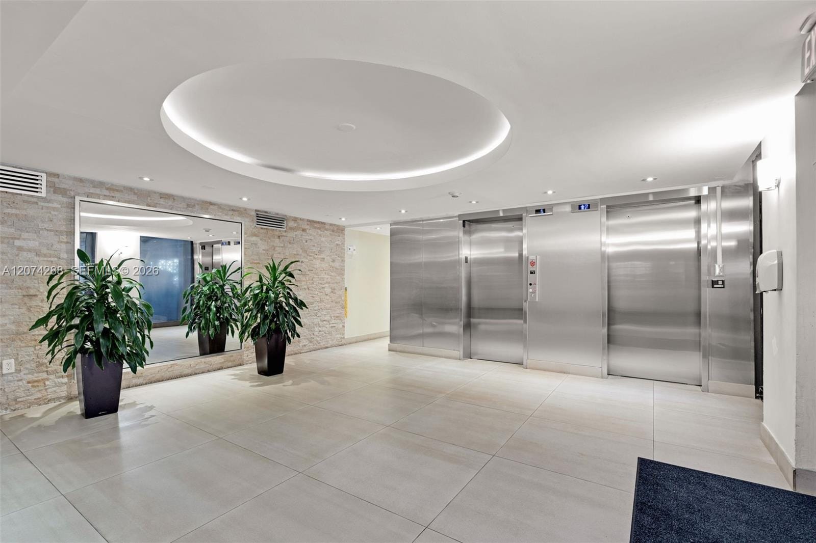 465 Ocean Drive 512, Miami Beach, FL 33139 photo 12